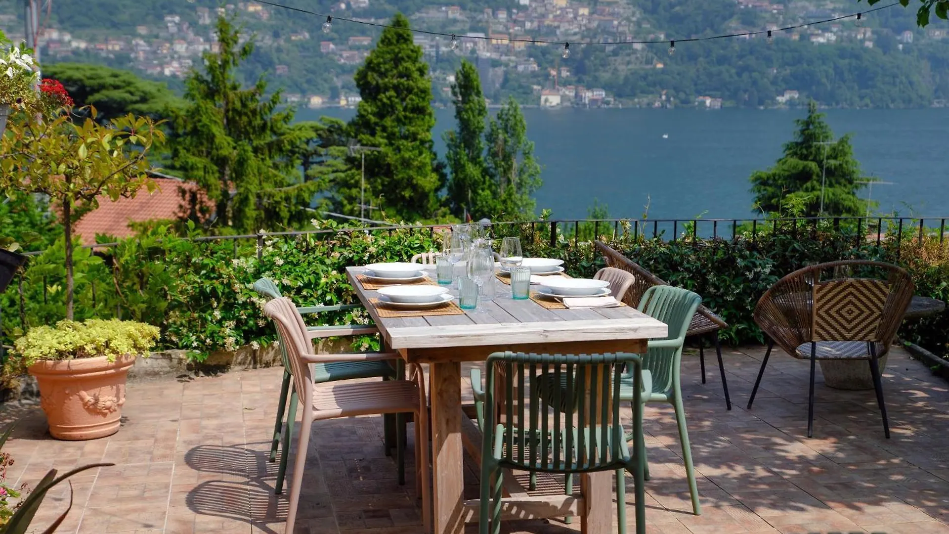 Ama'Ca Dulza - By Myhomeincomo Laglio